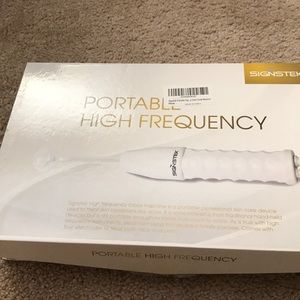 High frequency facial machine. Treats acne
